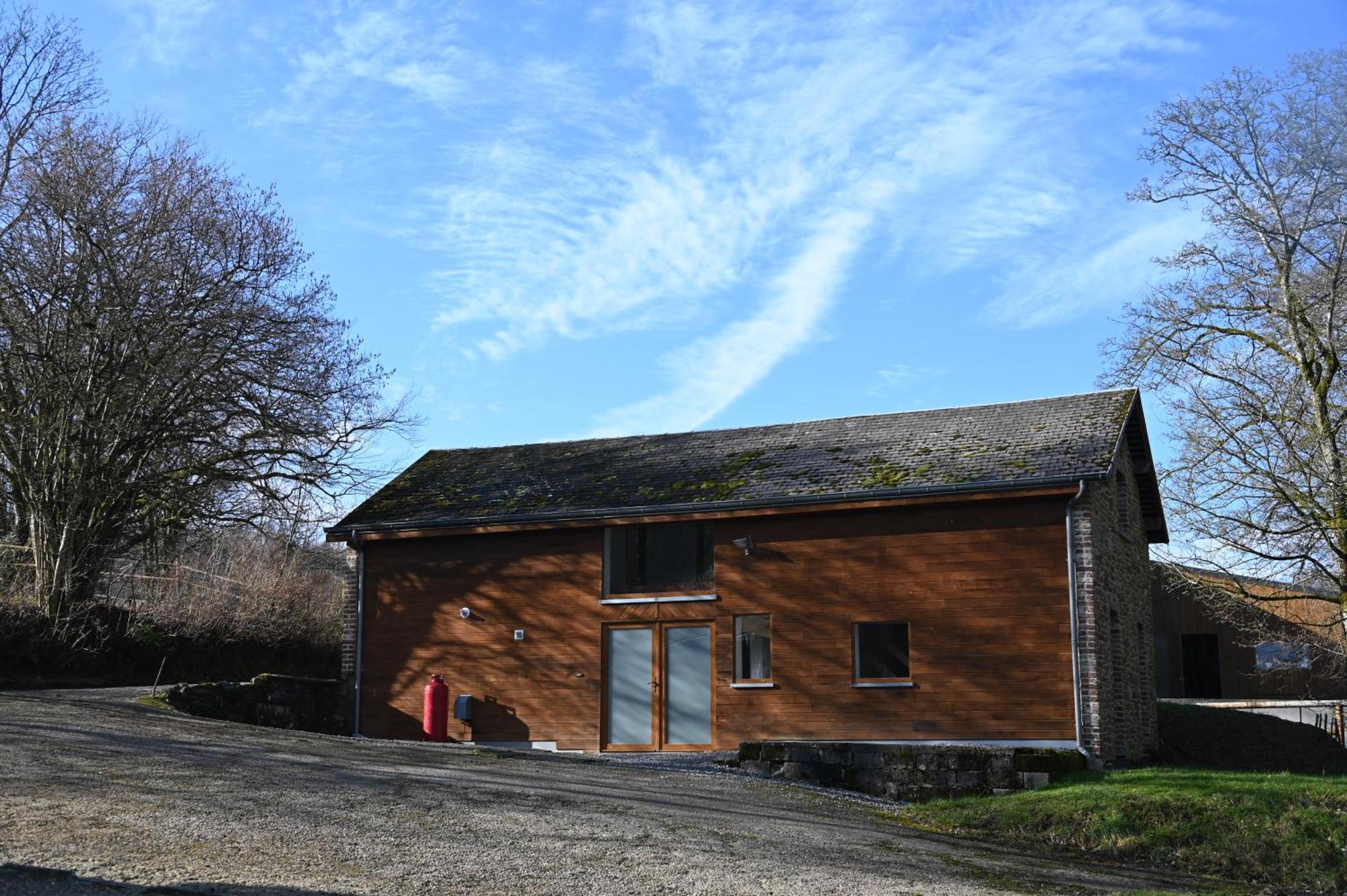 Le Moulin De Bosson - Une De Mai Ferrières Exterior foto